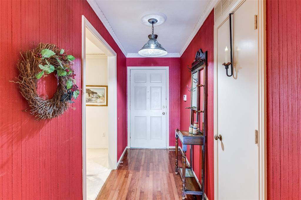 Dallas, TX 75248,7342 Alto Caro Drive