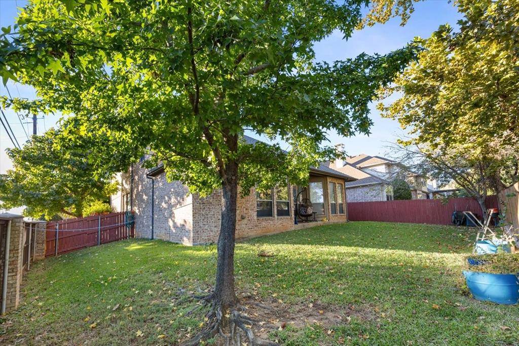 Grapevine, TX 76051,5315 Sun Meadow Drive