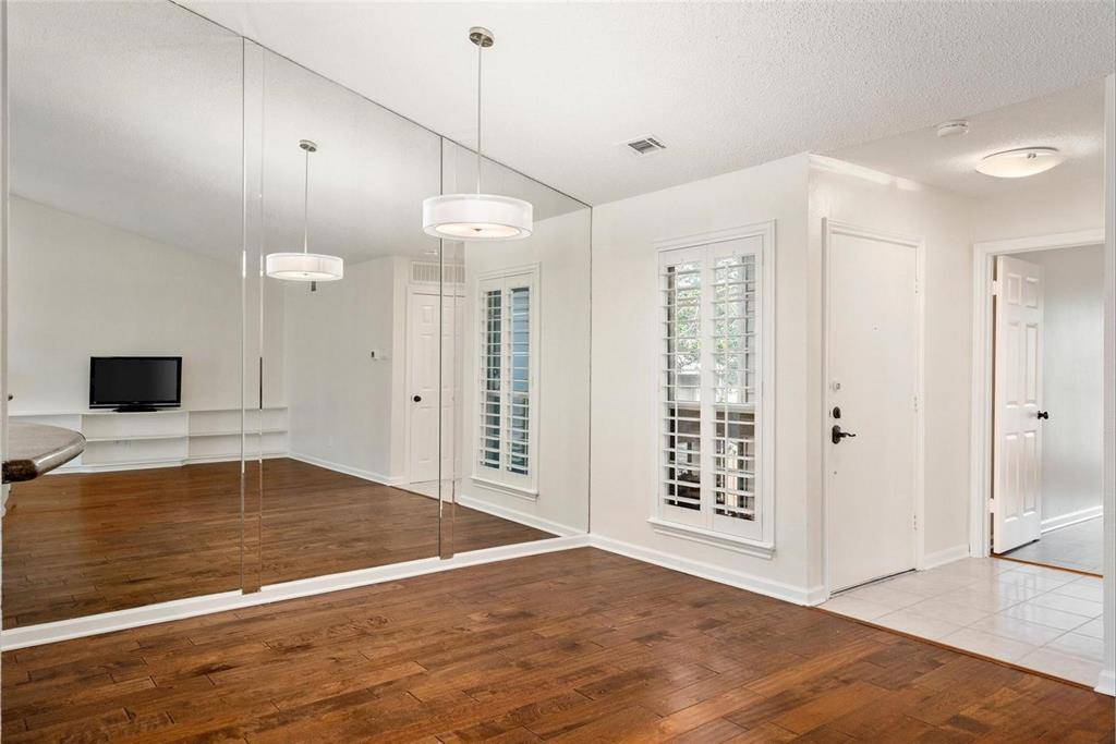 Dallas, TX 75254,14277 PRESTON Road #421