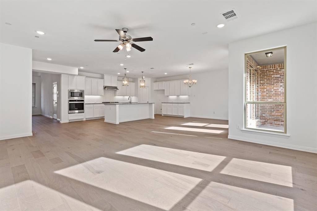 Lewisville, TX 75056,621 Somerset Drive