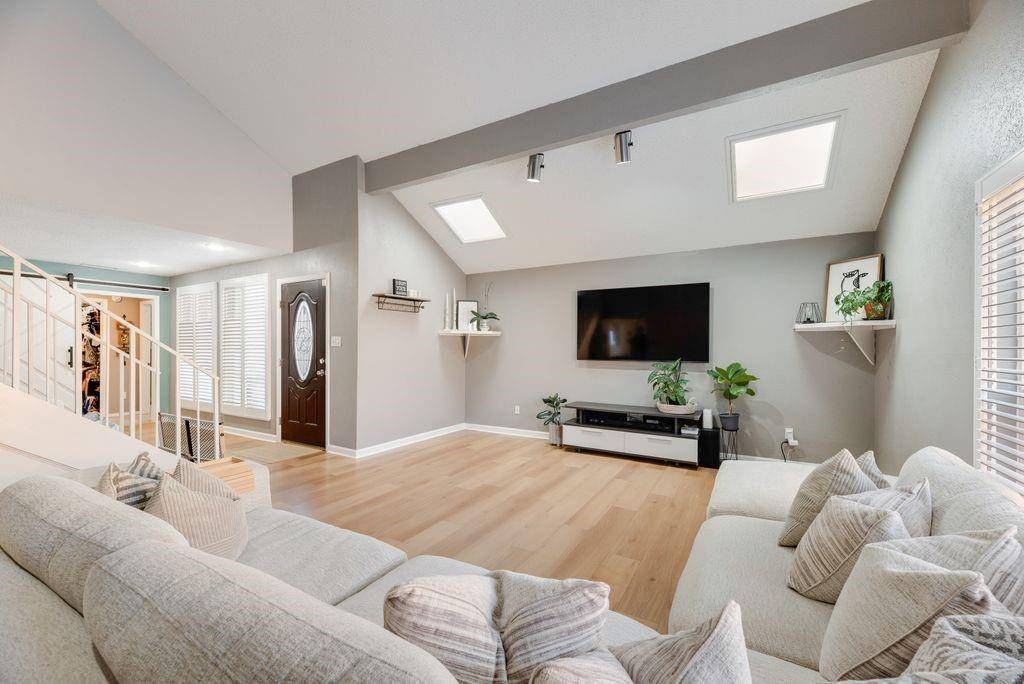 Arlington, TX 76011,510 Willow Creek Court