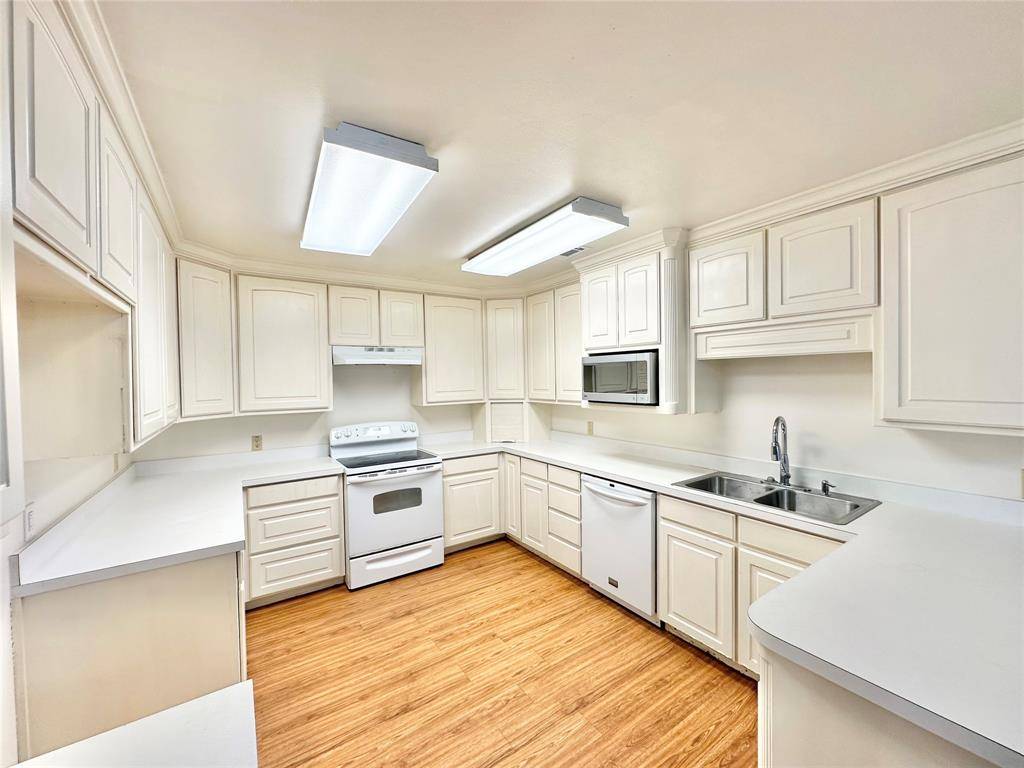 Aubrey, TX 76227,8869 Liberty Road