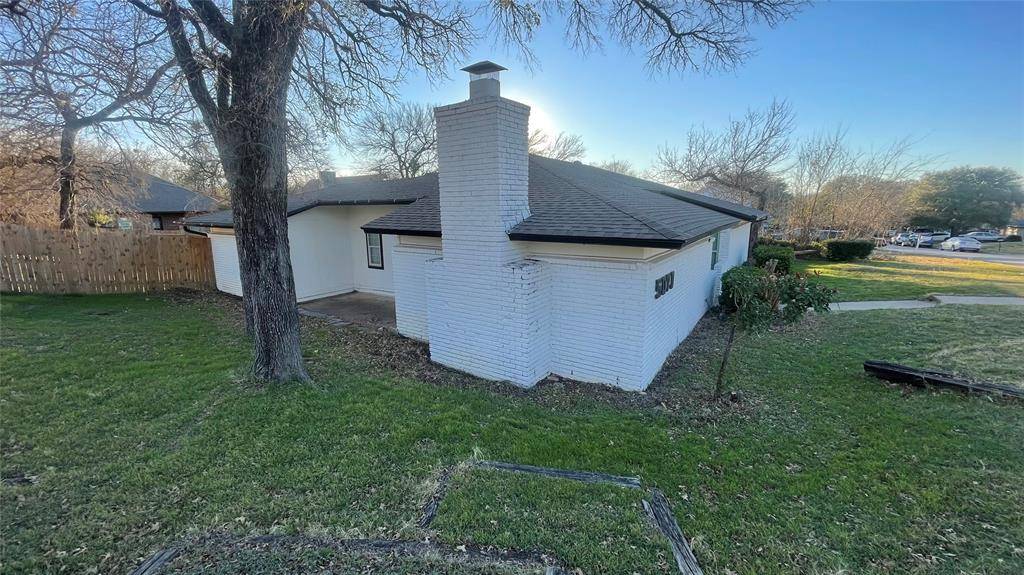 Fort Worth, TX 76112,5070 N Tierney Court N