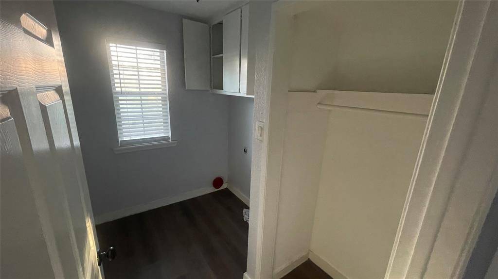 Fort Worth, TX 76112,5070 N Tierney Court N