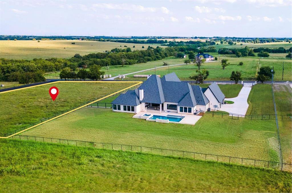 Celina, TX 75009,6865 County Road 177