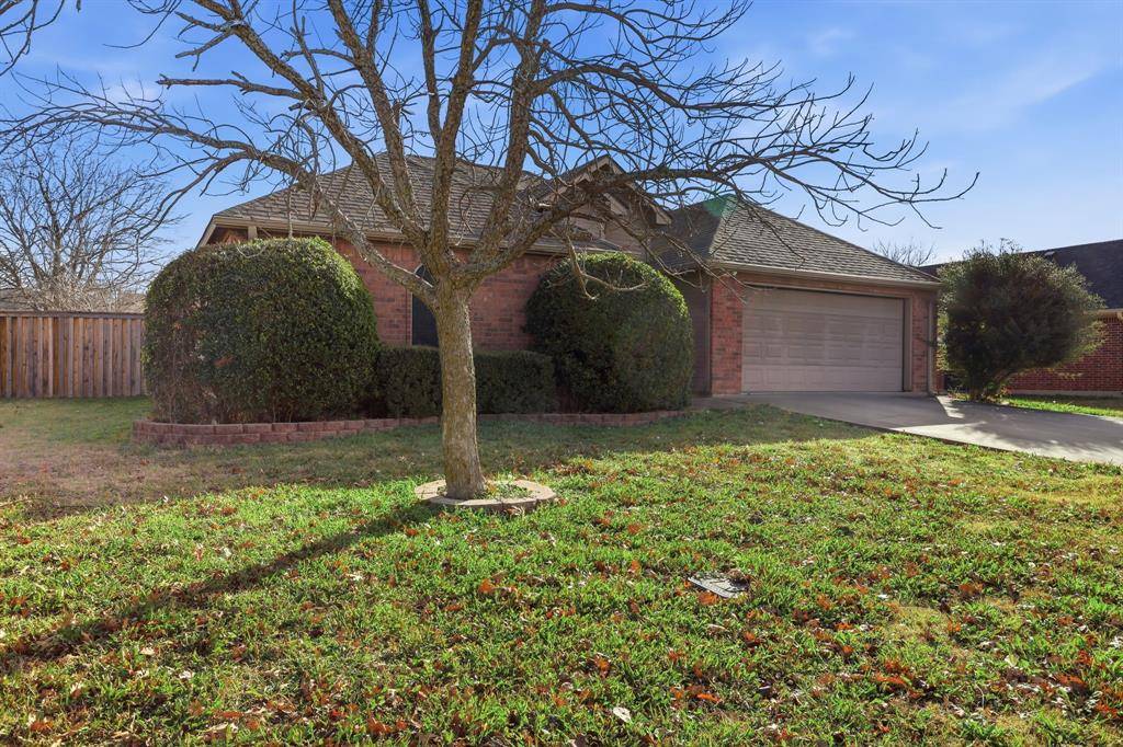 Howe, TX 75459,921 Calder Street