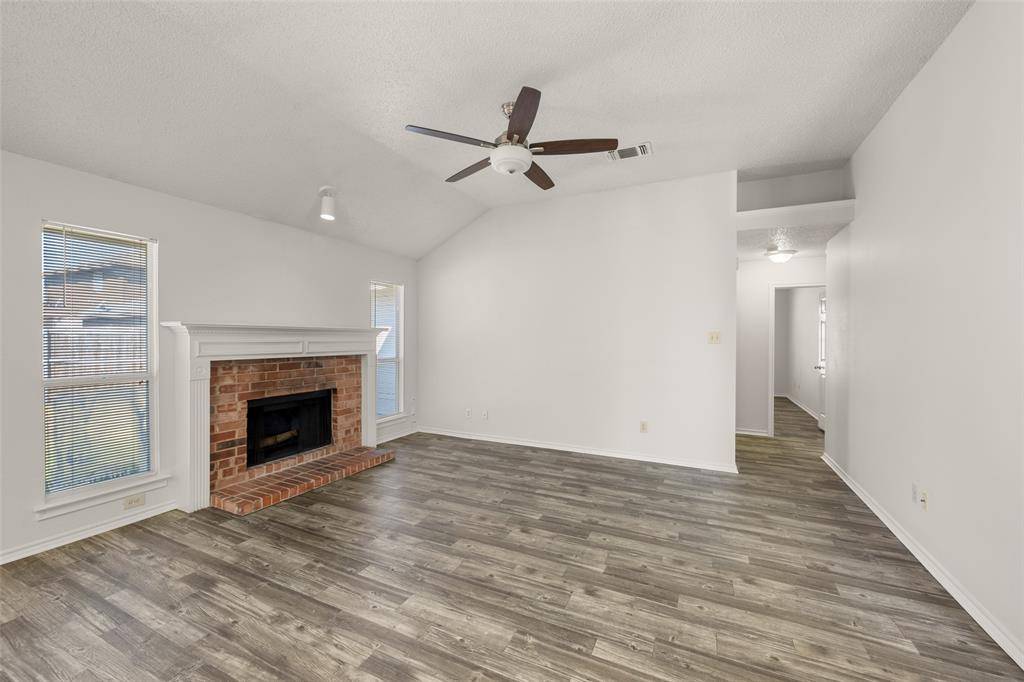 Lancaster, TX 75134,1417 WARWICK Drive