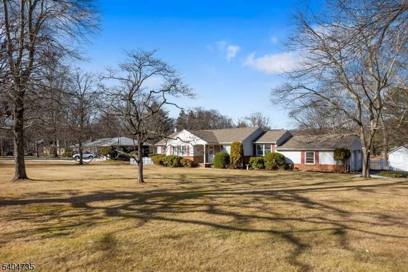 Roxbury Twp., NJ 07876,174 S Hillside Ave