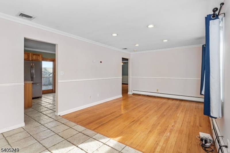 Butler Boro, NJ 07405,86 Reservoir Ave