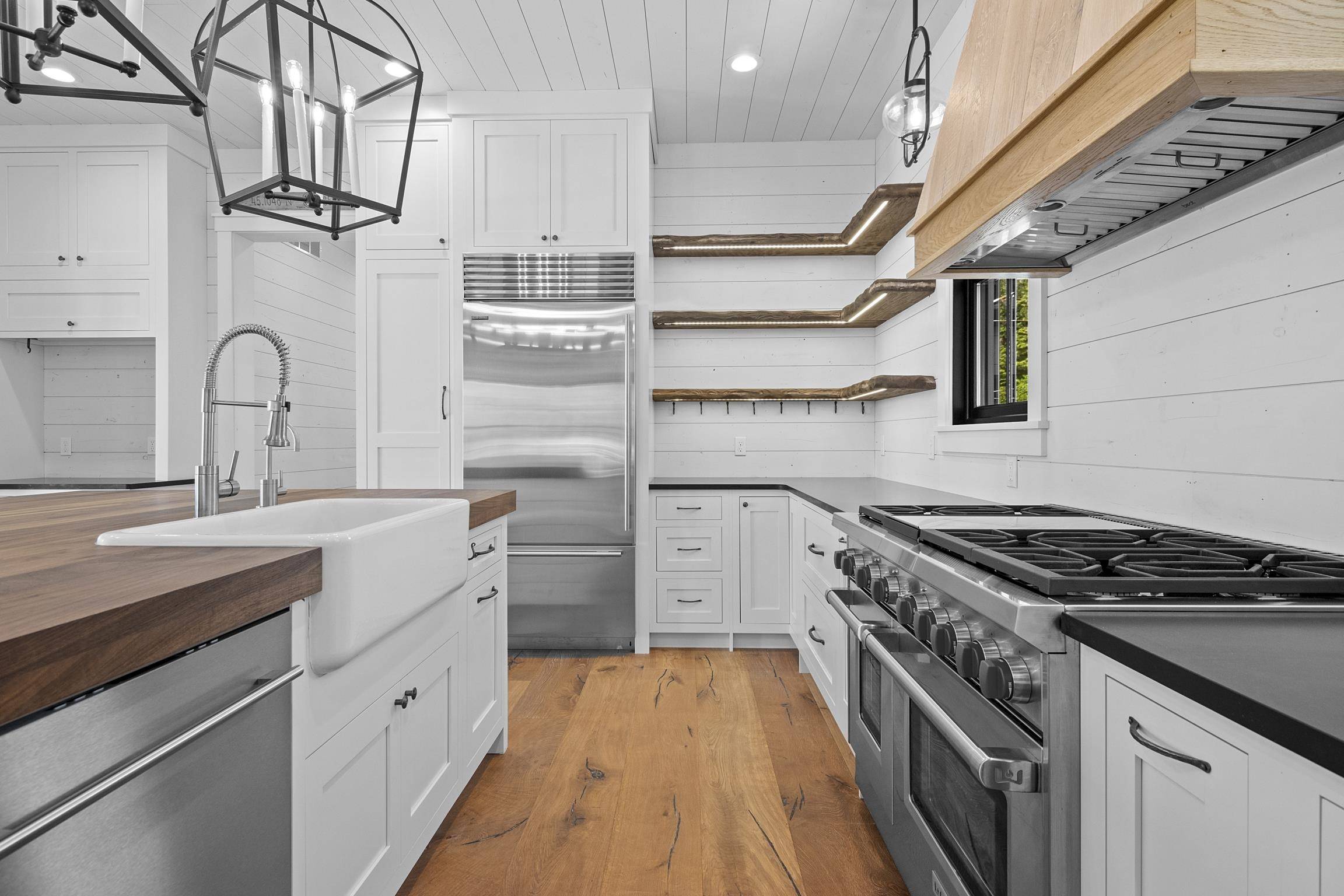 Central Lake, MI 49622,4851 NE Torch Lake DR