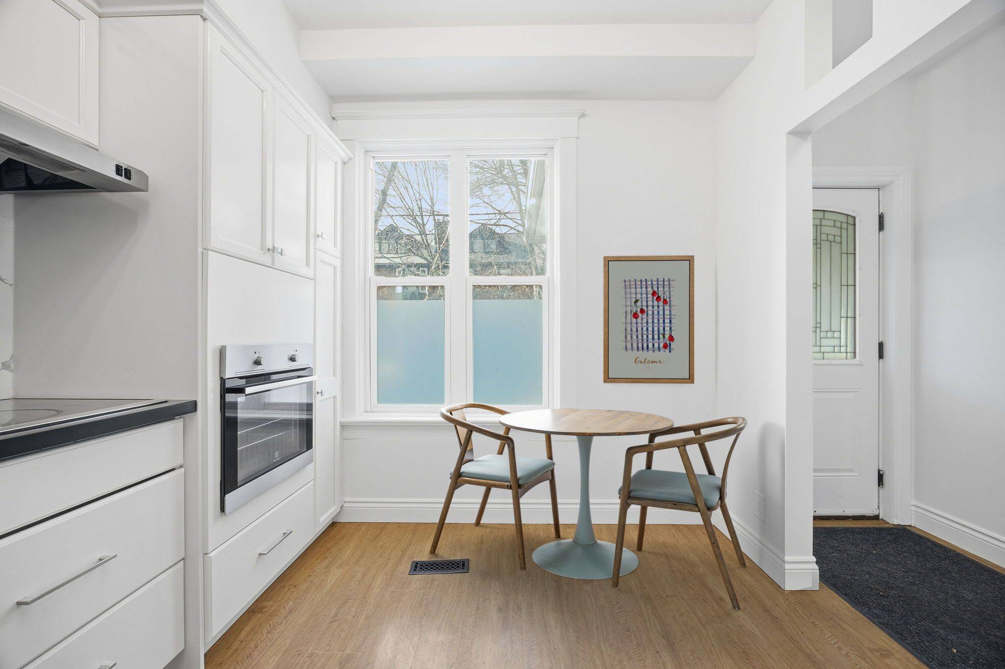 Toronto E01, ON M4K 3B9,589 Logan AVE