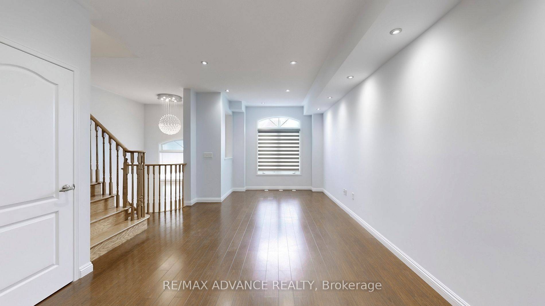 Toronto E07, ON M1S 0B3,46 Wyper SQ