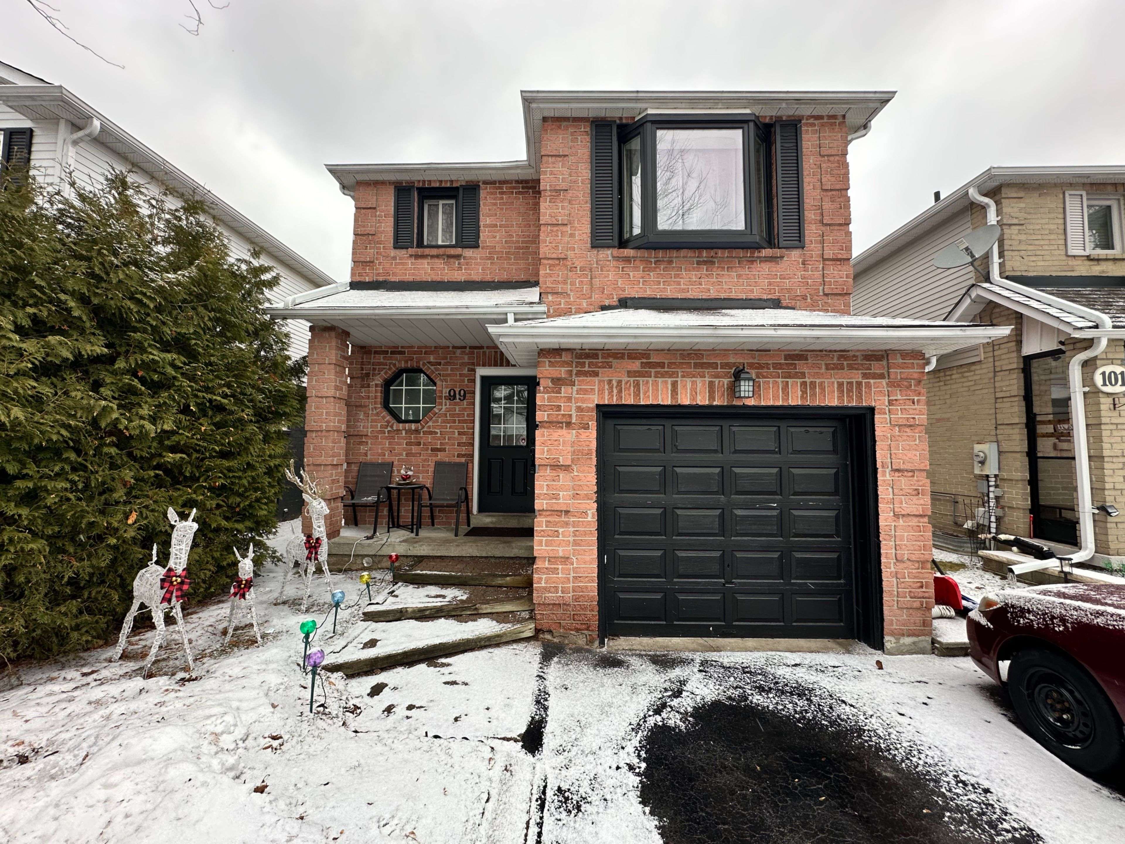 Clarington, ON L1E 1B1,99 Turnberry CRES