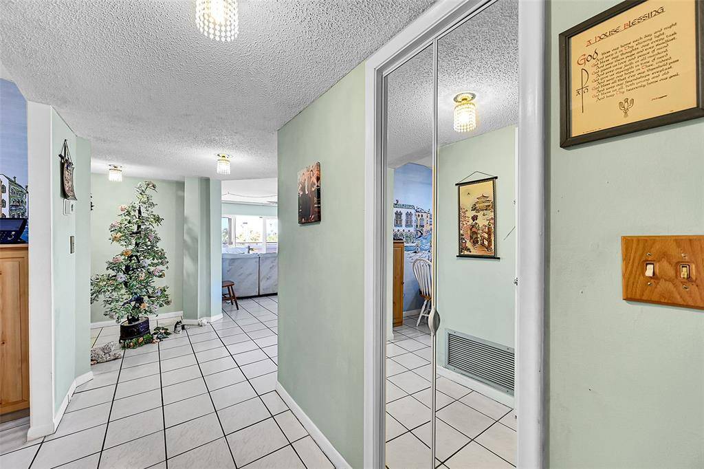 Pompano Beach, FL 33062,401 Briny Ave #409