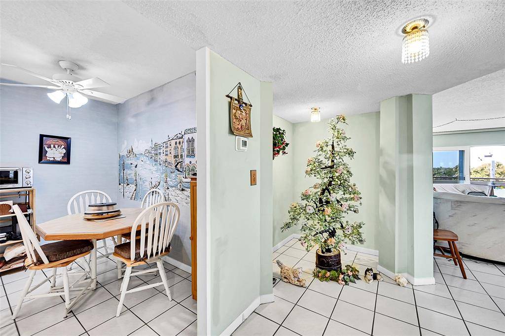 Pompano Beach, FL 33062,401 Briny Ave #409