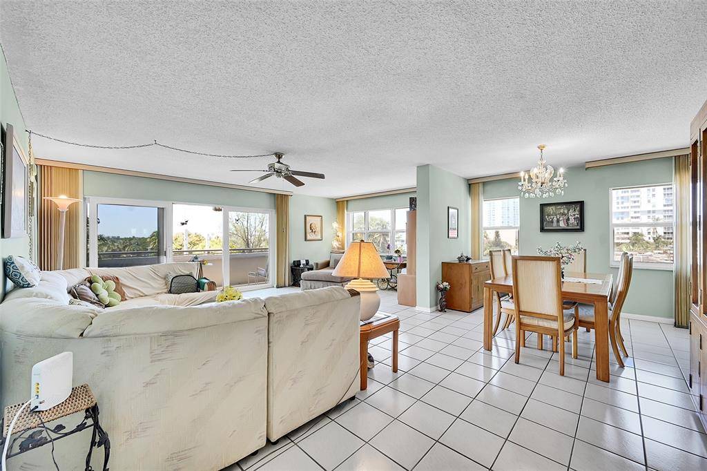 Pompano Beach, FL 33062,401 Briny Ave #409