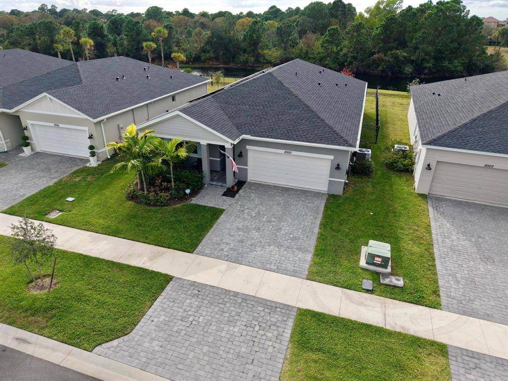 Port St Lucie, FL 34986,8993 Dahlia Cir