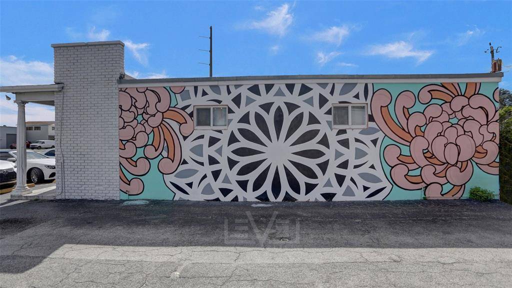 Oakland Park, FL 33334,321 NE 44th St