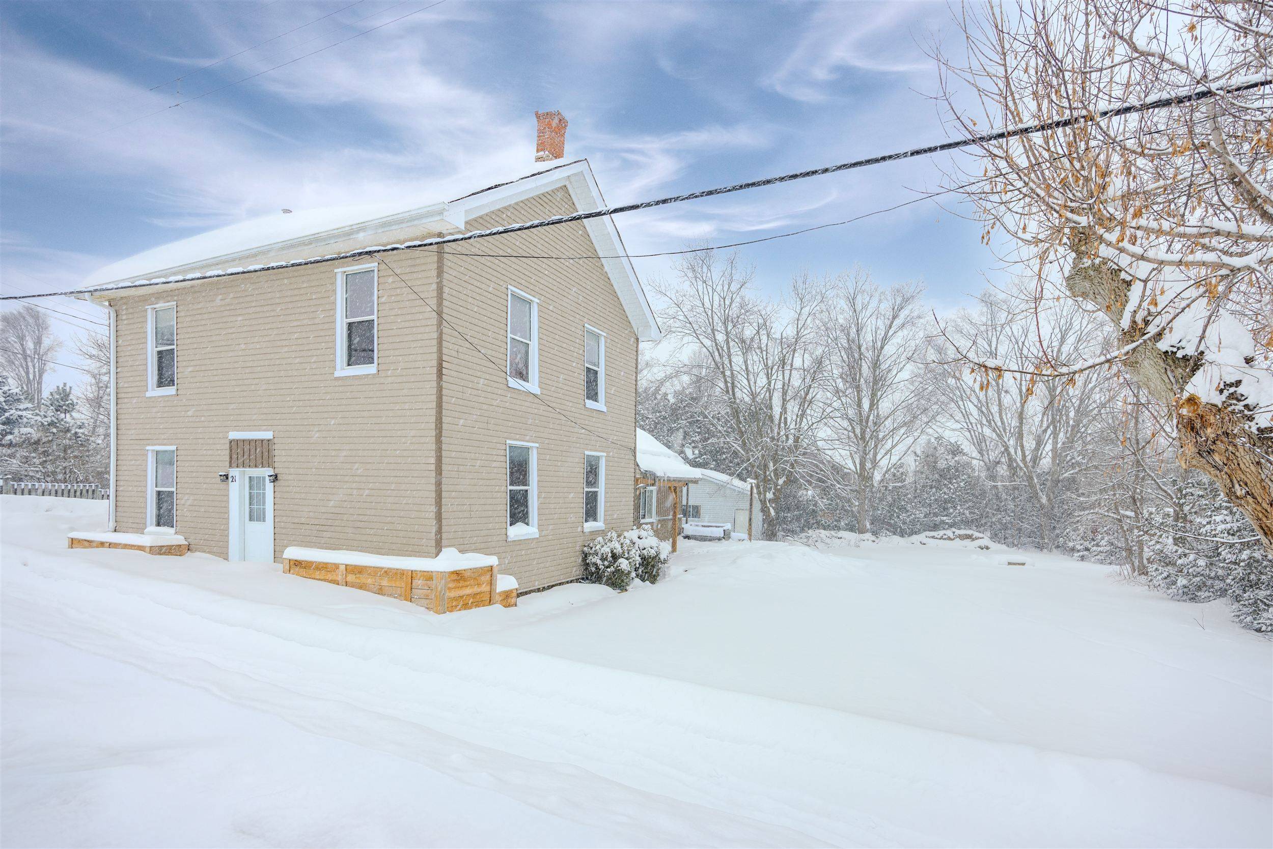 Brock, ON L0C 1H0,21 Albert ST S