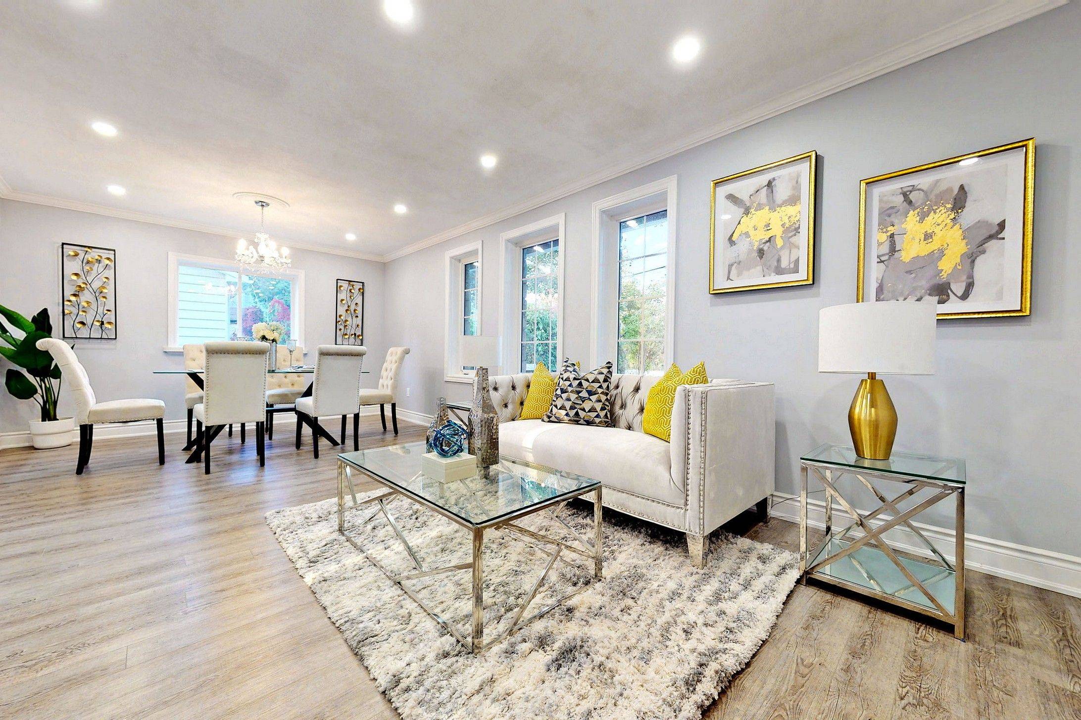 Richmond Hill, ON L4E 3C6,180 Olde Bayview AVE