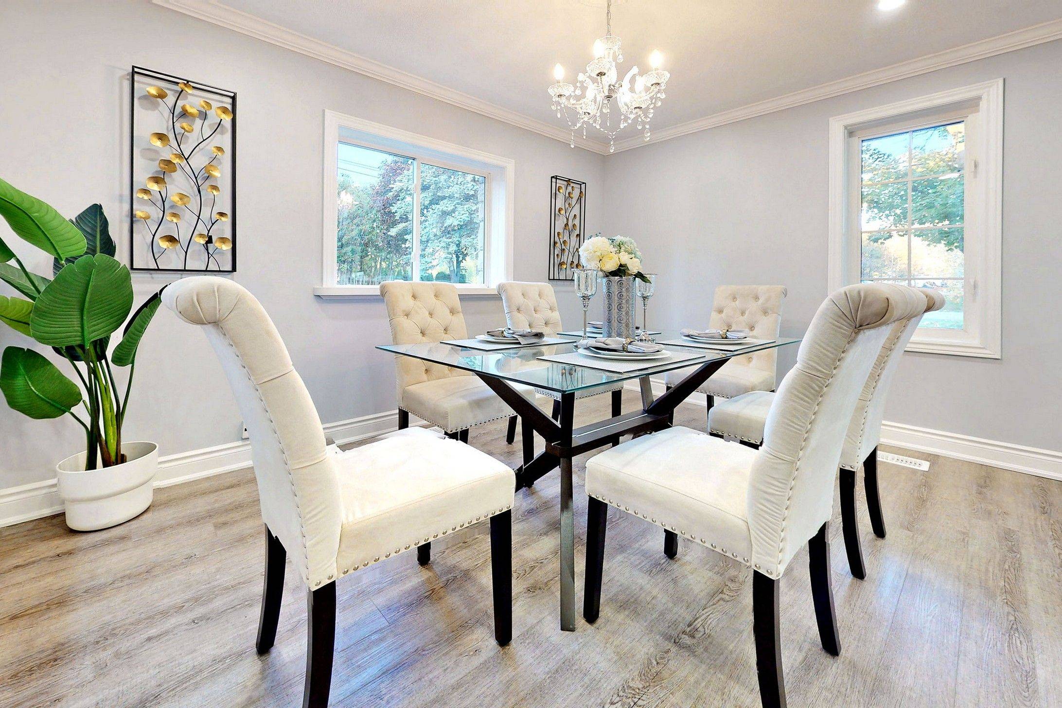 Richmond Hill, ON L4E 3C6,180 Olde Bayview AVE