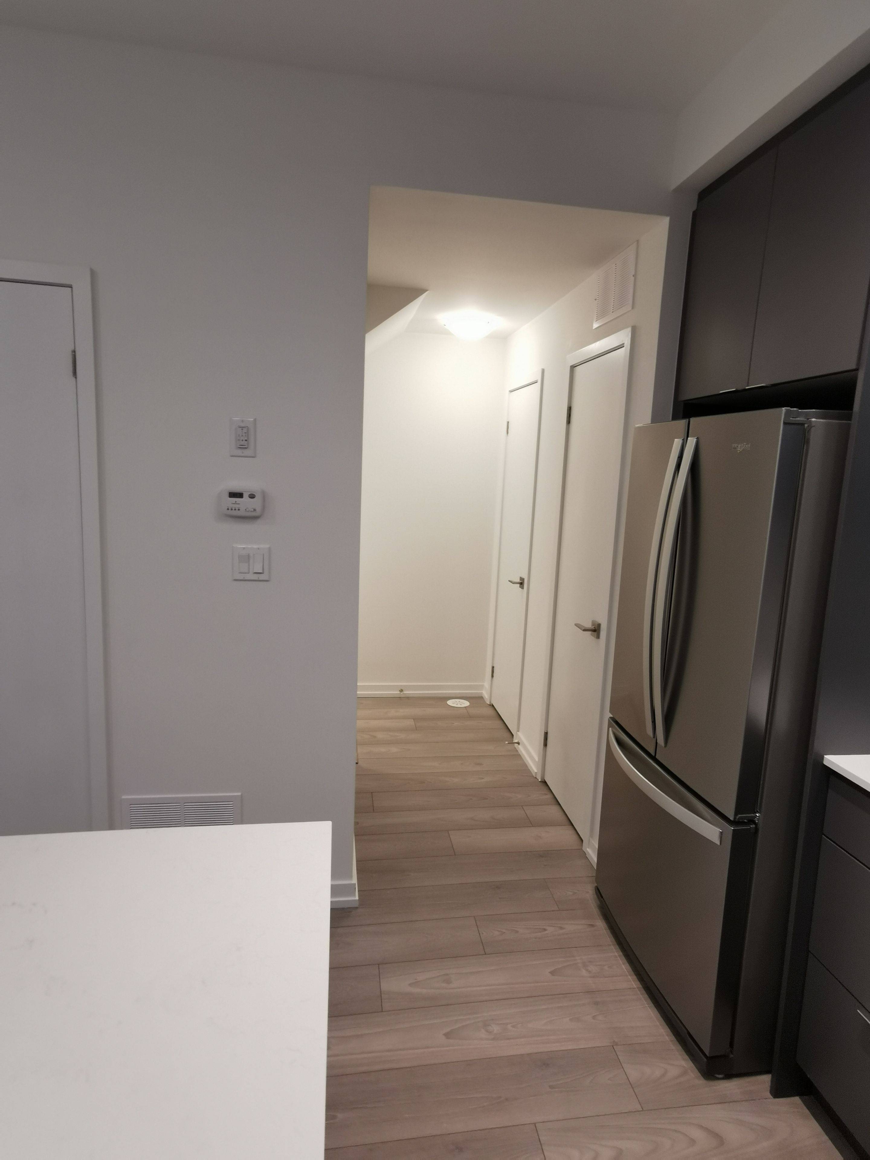 Newmarket, ON L3Y 0H5,26 Lytham Green CIR #10