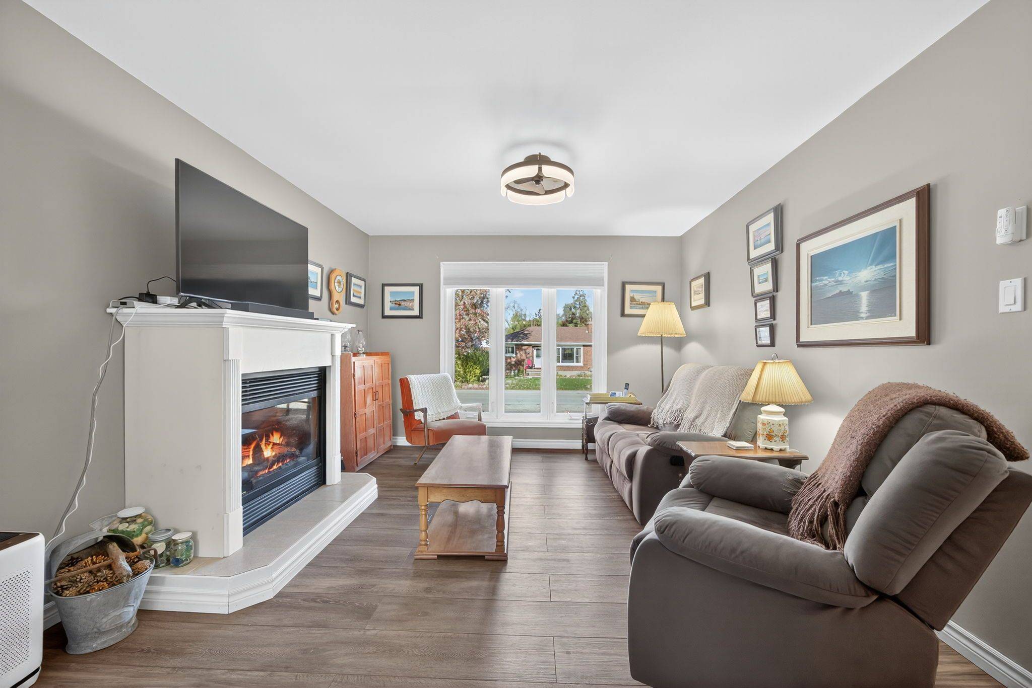 Clearview, ON L0M 1P0,7 Batteaux RD