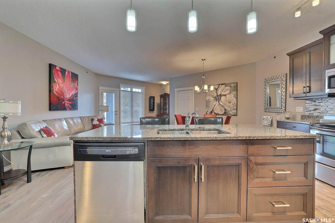 Regina, SK S4S 6H2,4721 McTavish STREET #201