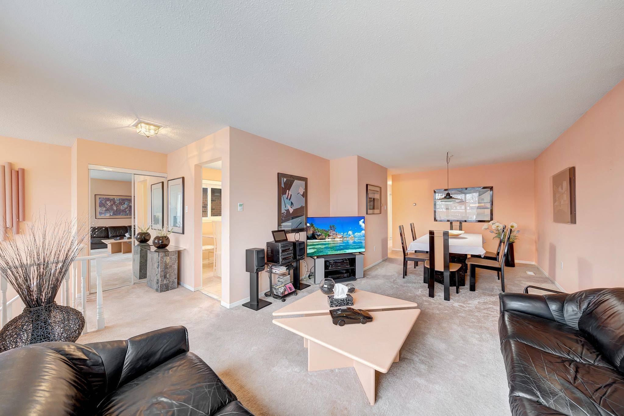 Brampton, ON L6S 4C9,38 Philosopher's TRL