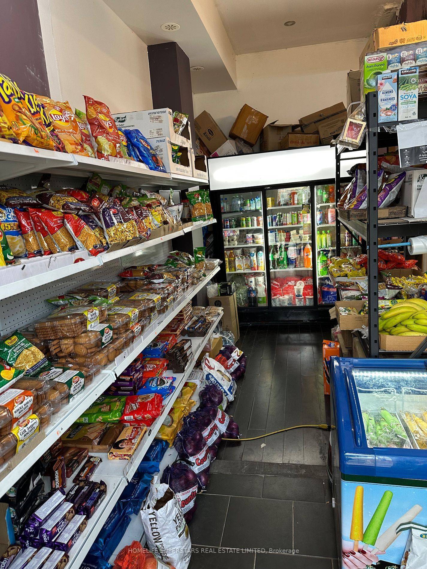 Brampton, ON L6R 3X7,144 Inspire BLVD #2