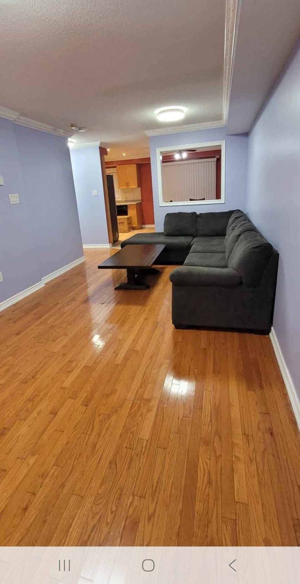 Brampton, ON L6R 2T3,32 Thunderbird TRL