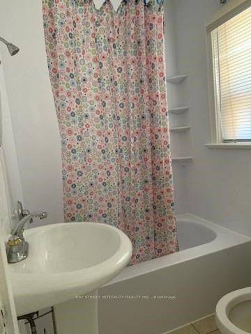 Toronto W04, ON M6B 1M3,970 Briar Hill AVE