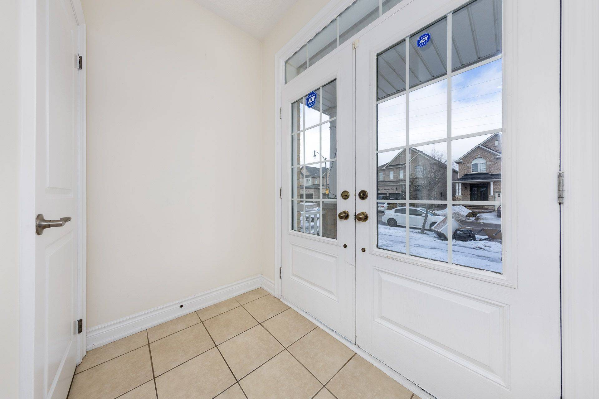 Brampton, ON L6X 5G9,62 Durango DR