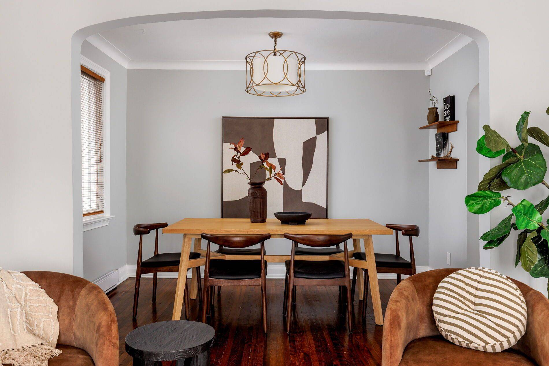 Toronto W03, ON M6N 4H4,6 Glamis AVE