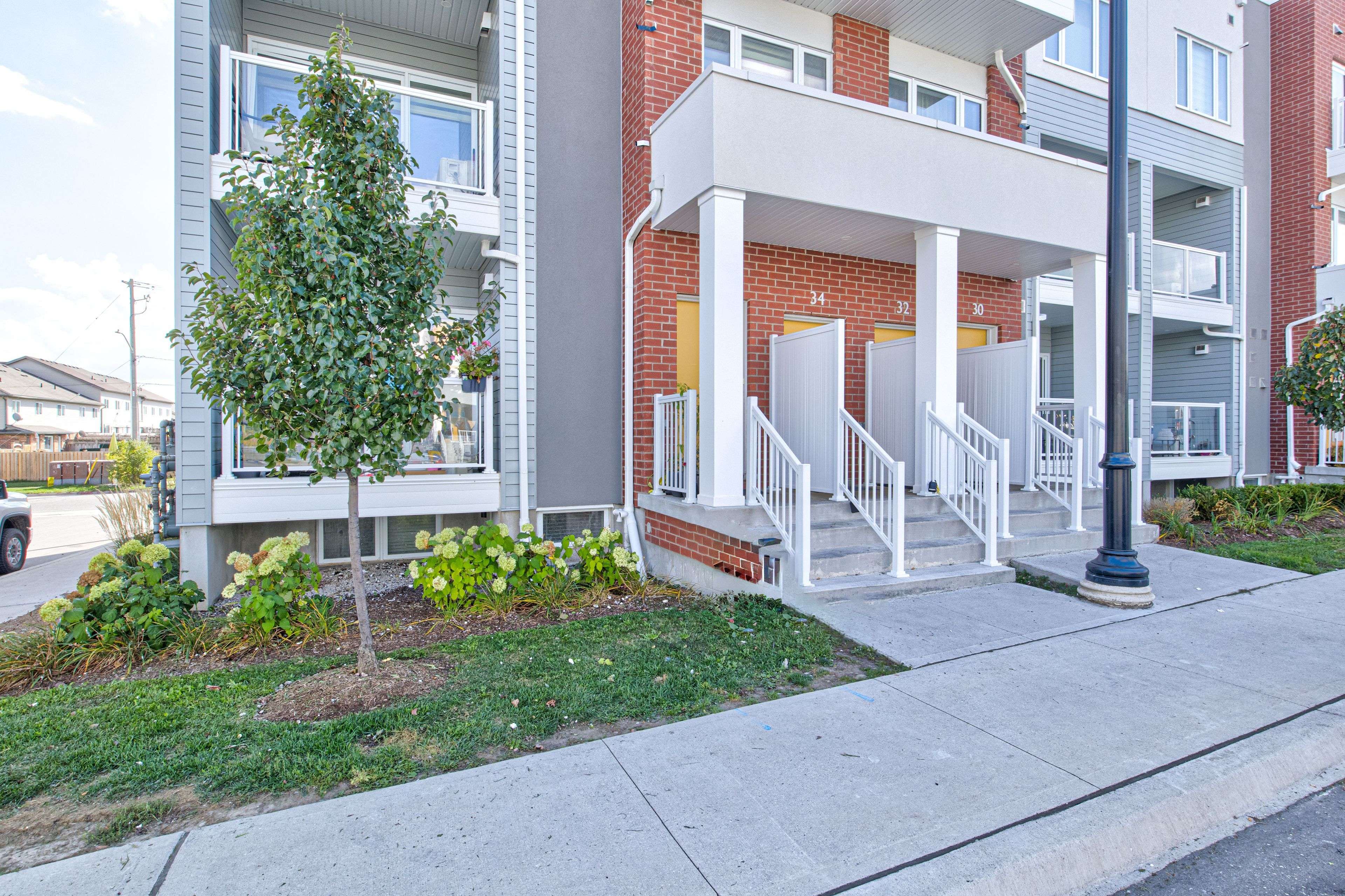 Kitchener, ON N2R 0R7,34 Vitality DR