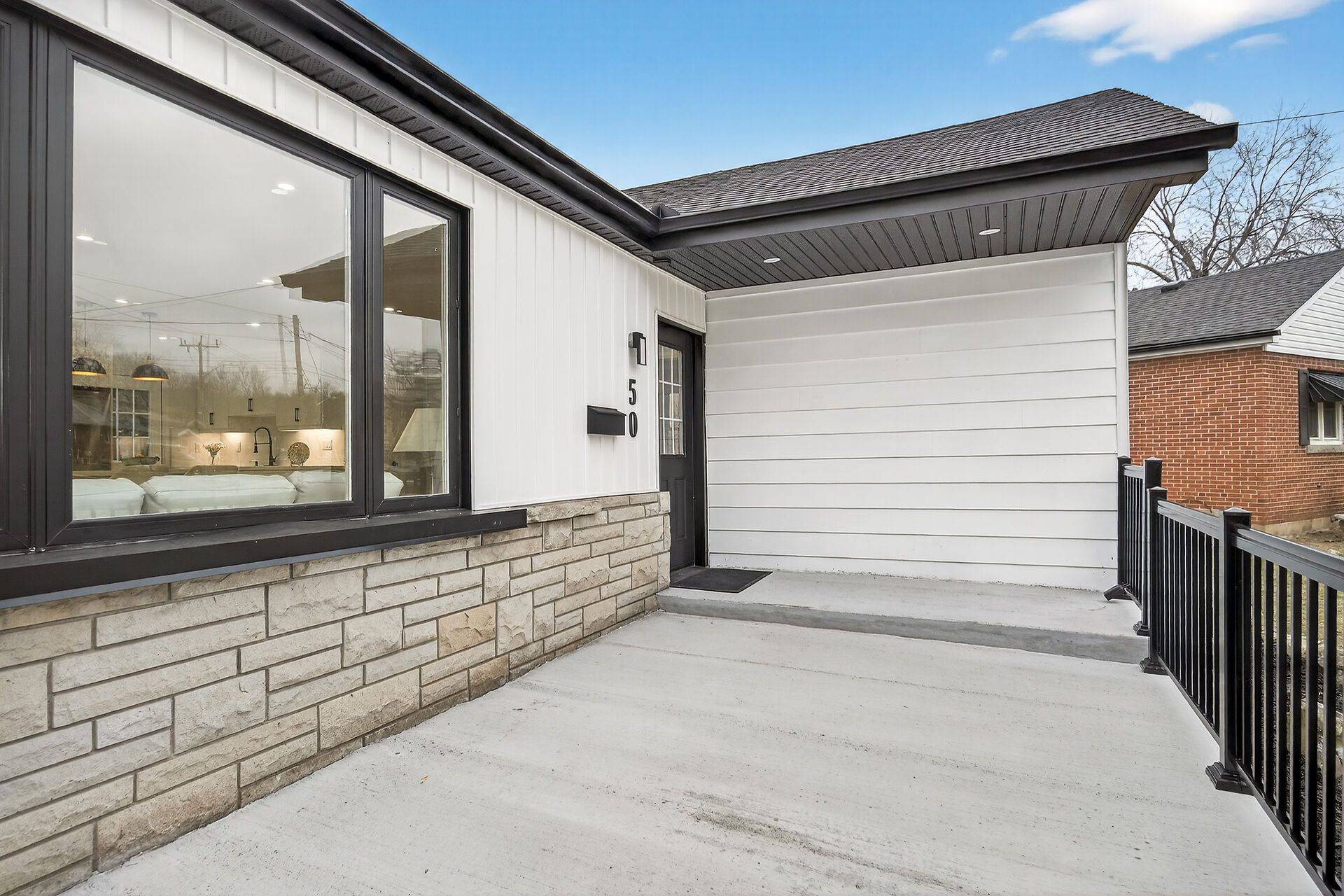 Hamilton, ON L8G 2K8,50 Mountain AVE N