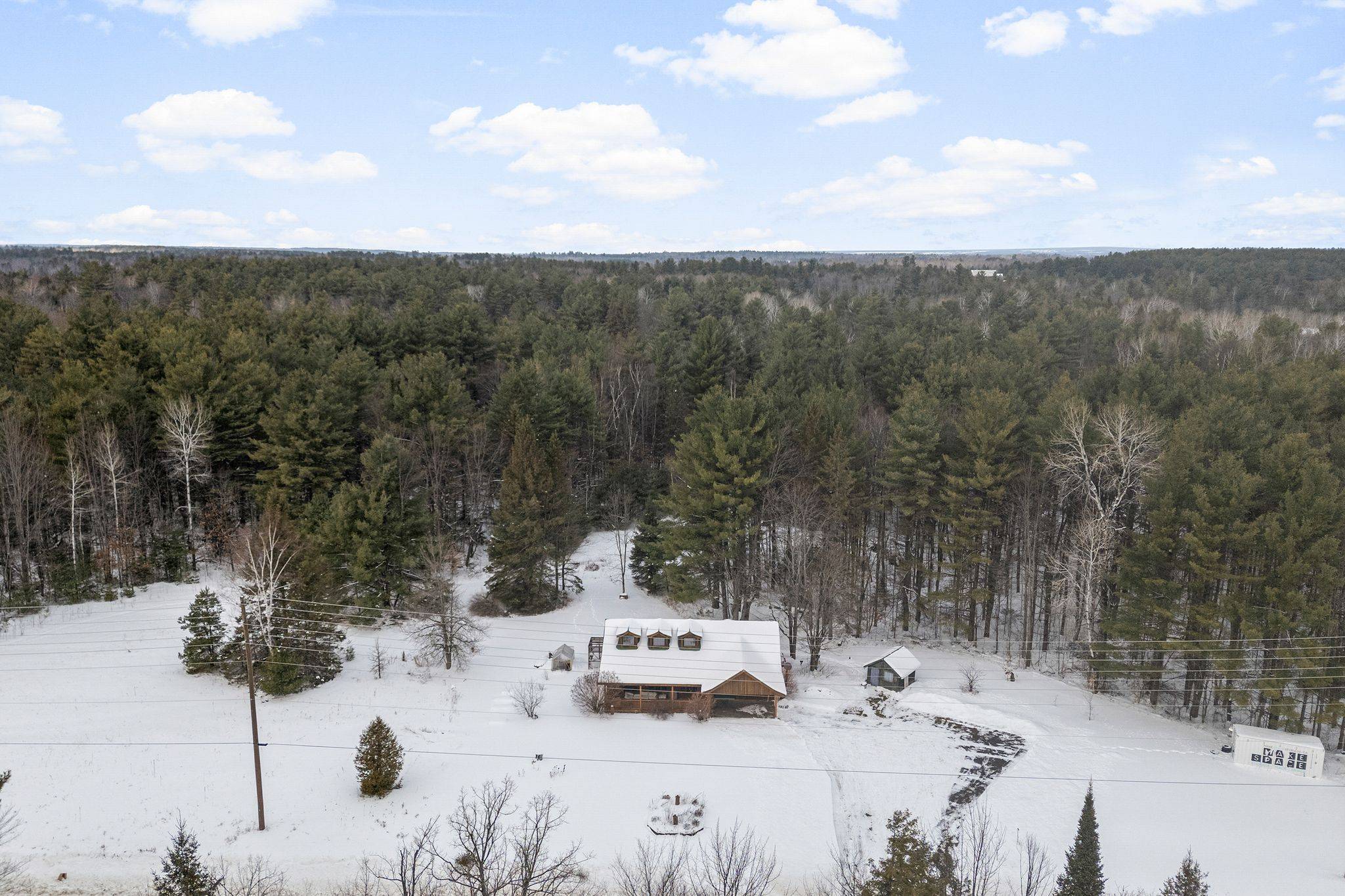 Mcnab/braeside, ON K7S 3G8,400 Calabogie RD