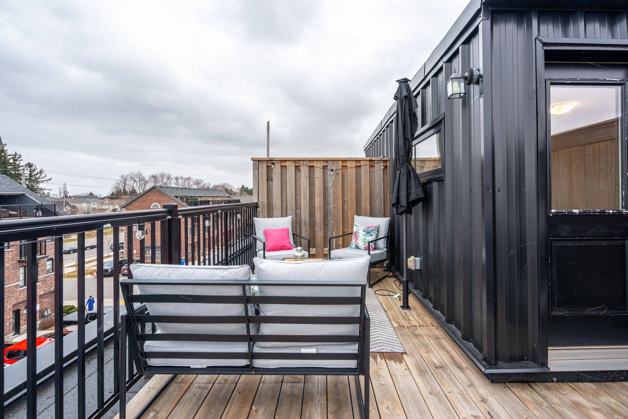 Hamilton, ON L8B 1V9,219 Dundas ST E #45