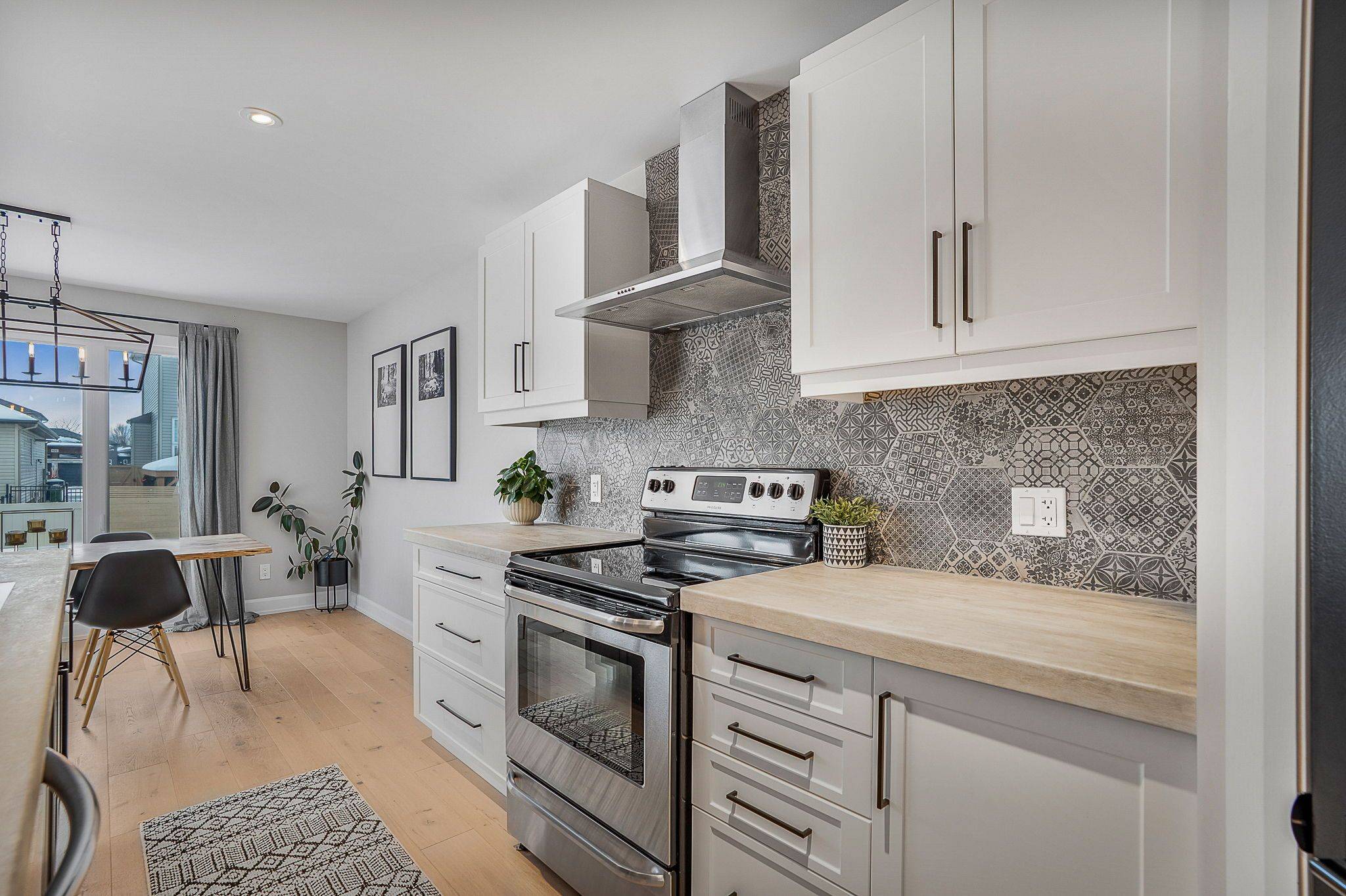 Russell, ON K0A 1W0,450 Provence AVE