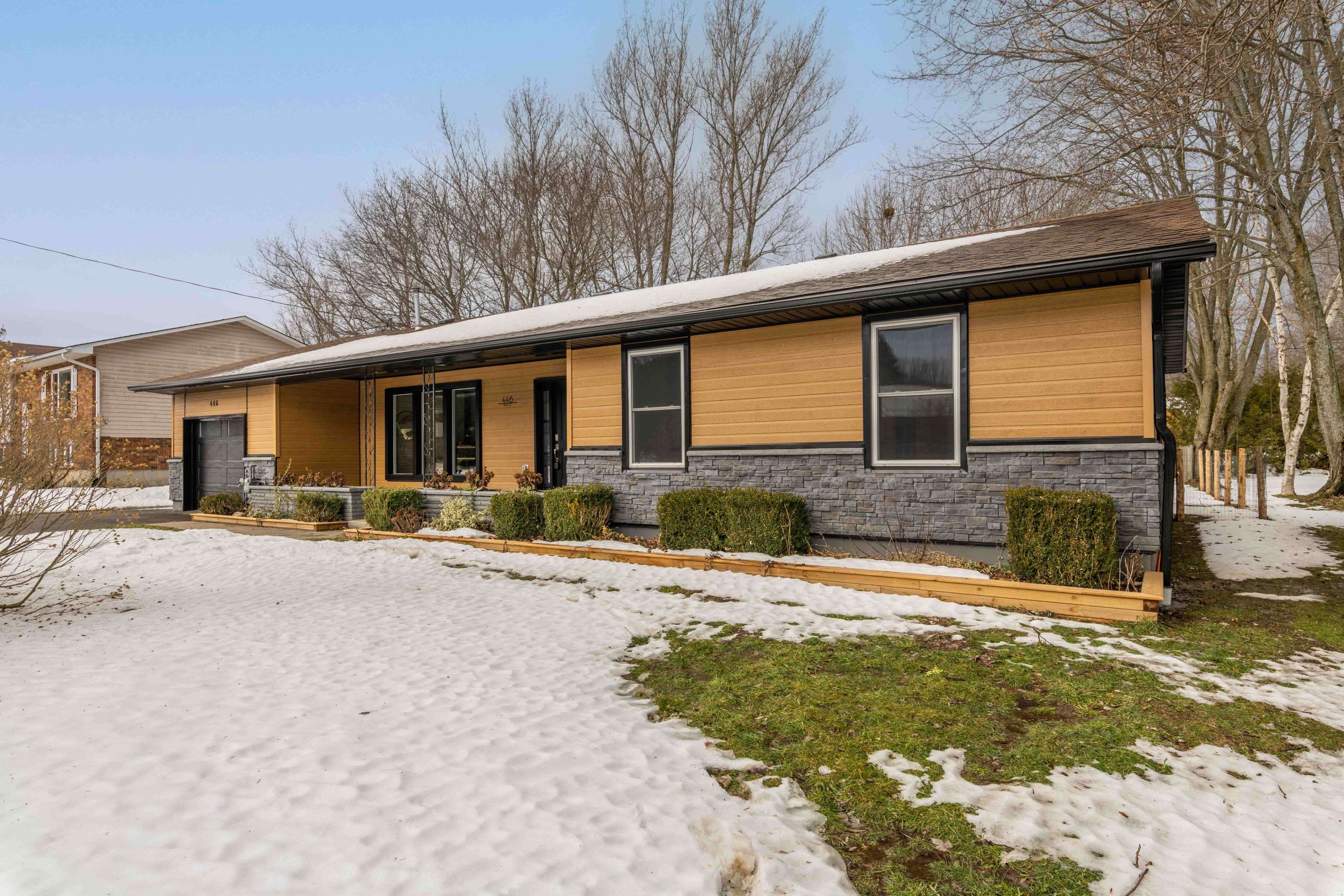 South Bruce Peninsula, ON N0H 2T0,446 Isaac ST