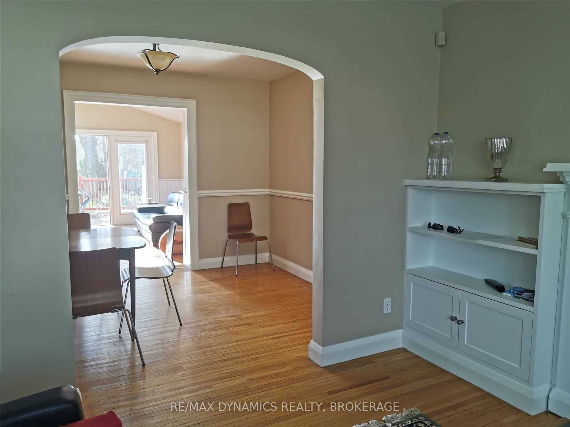 Niagara Falls, ON L2G 5M2,5825 Depew AVE