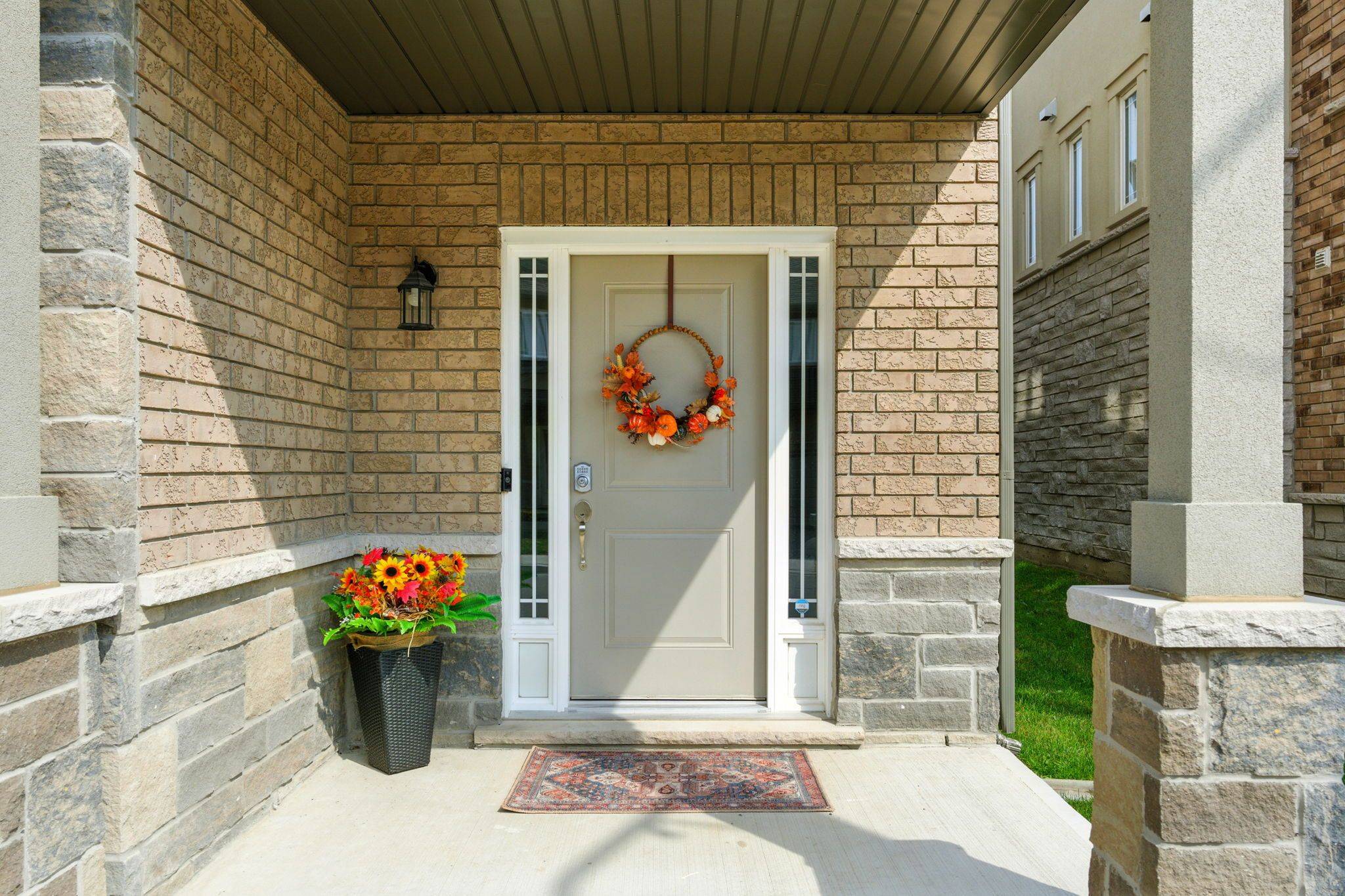 Hamilton, ON L0R 1P0,9 Laguna Village CRES