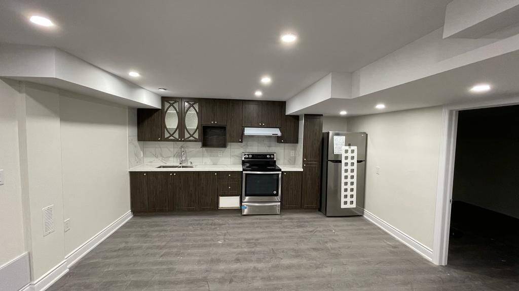 Niagara Falls, ON L2G 0H6,6730 Sam Iorfida DR