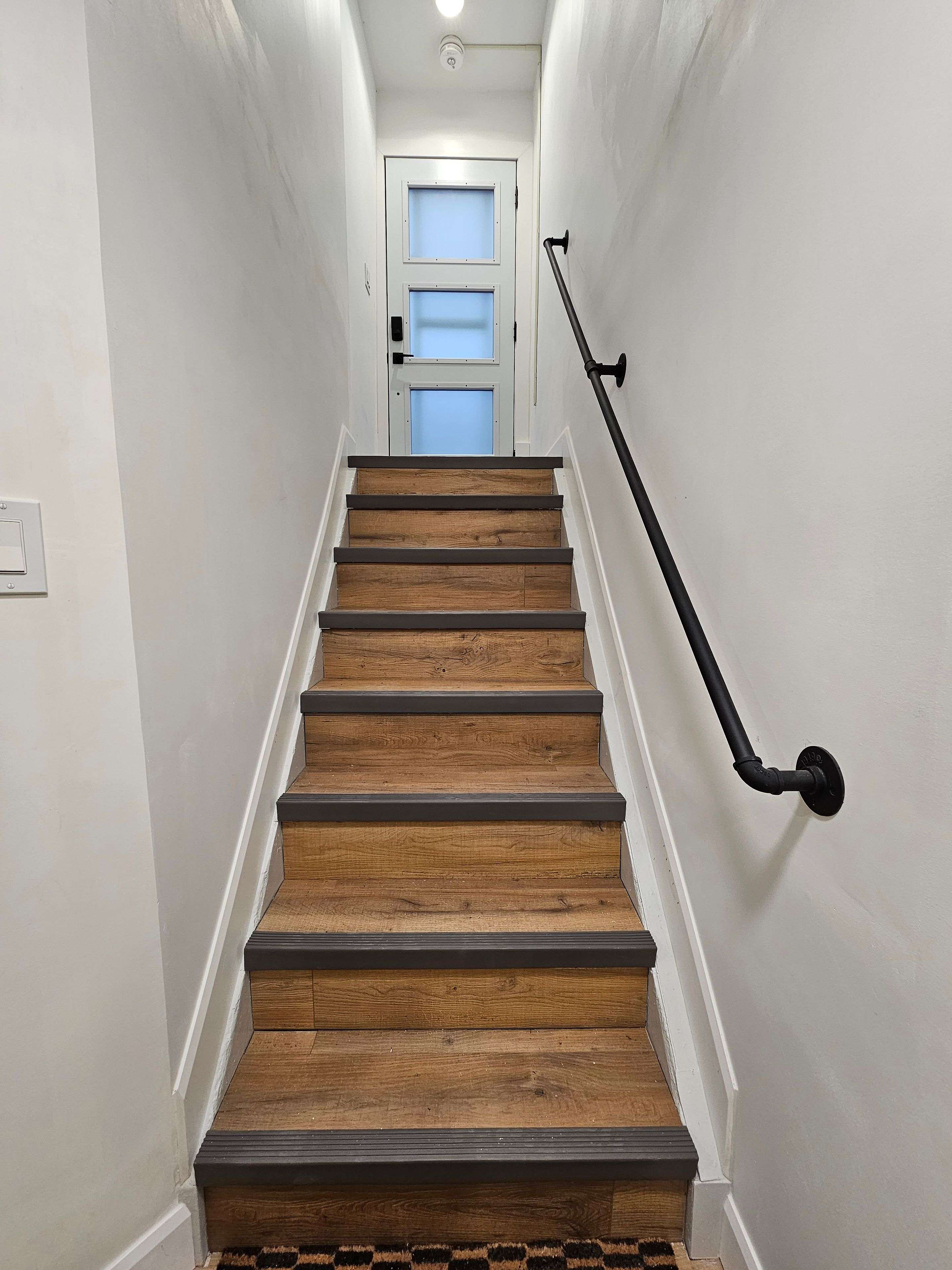 Belleville, ON K8P 4A6,620 Sidney ST #B