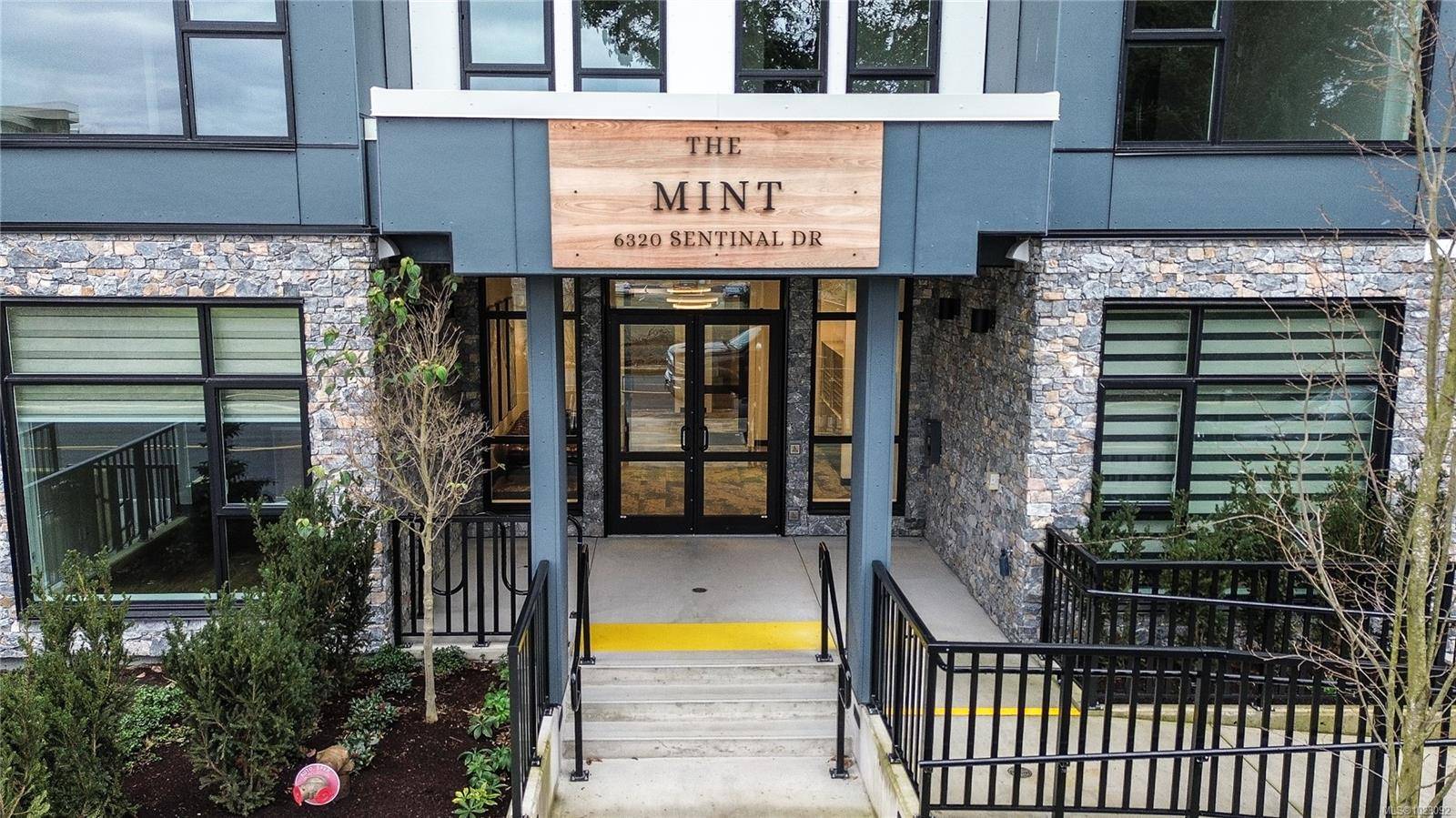 Nanaimo, BC V9V 1W4,6320 Sentinal Dr #407