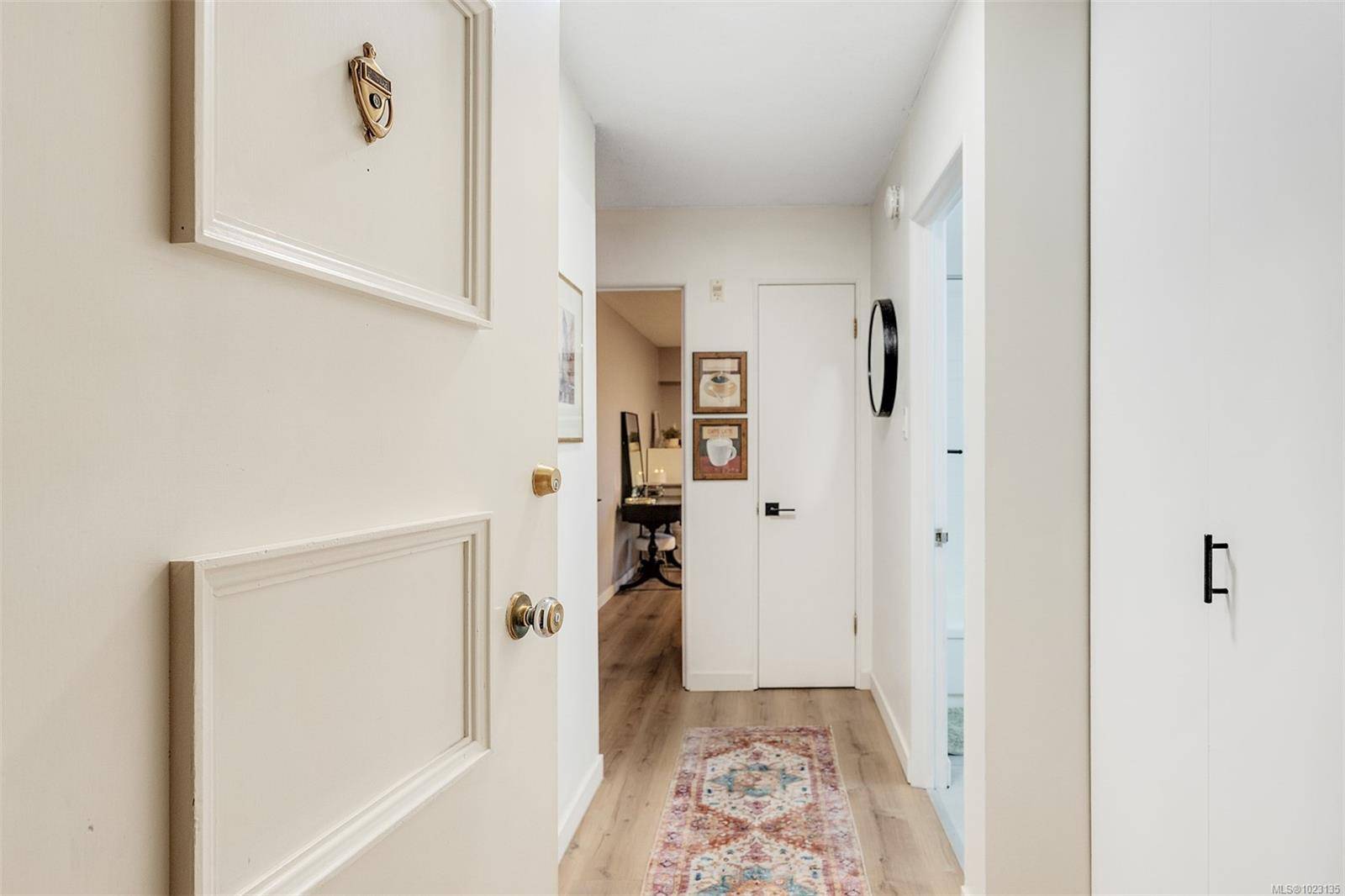 Saanich, BC V8P 4K7,1680 Poplar Ave #209