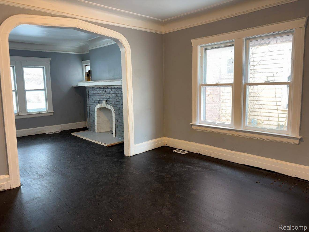 Detroit, MI 48215,204 Philip ST