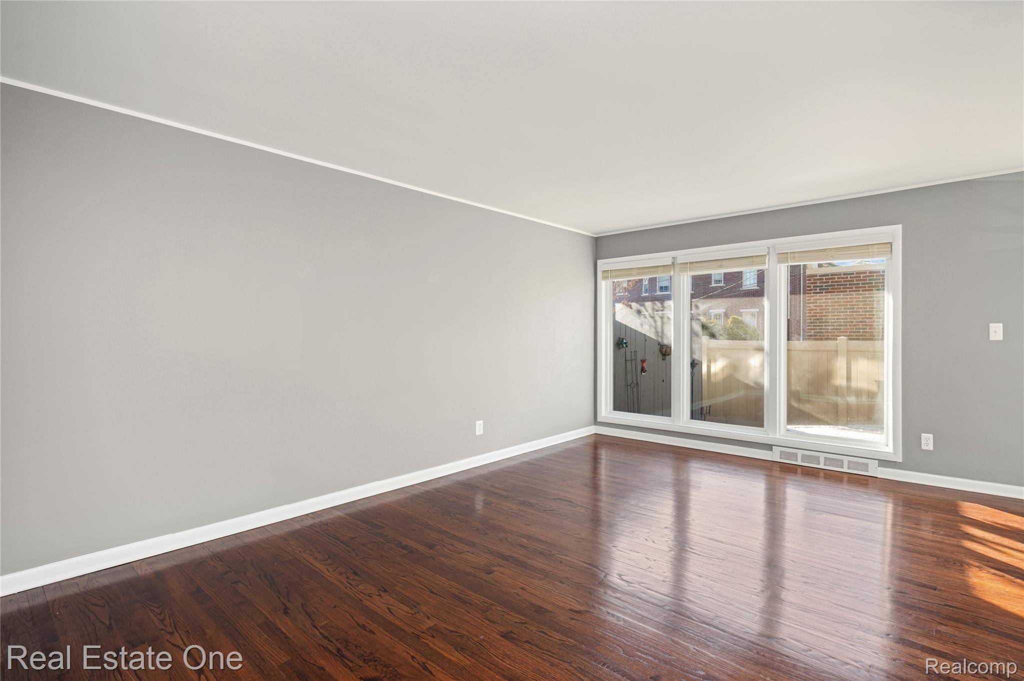 Birmingham, MI 48009,556 Bloomfield CT