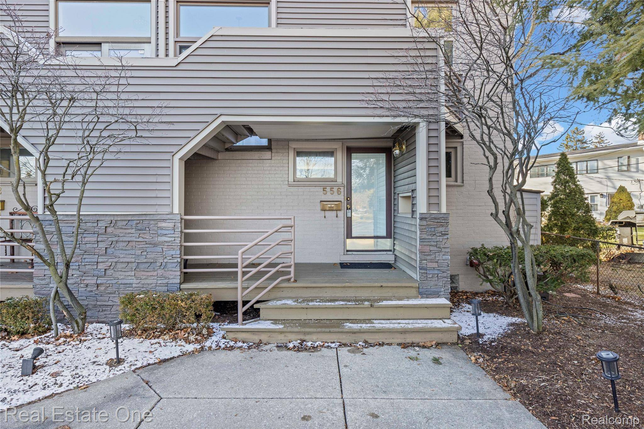 Birmingham, MI 48009,556 Bloomfield CT