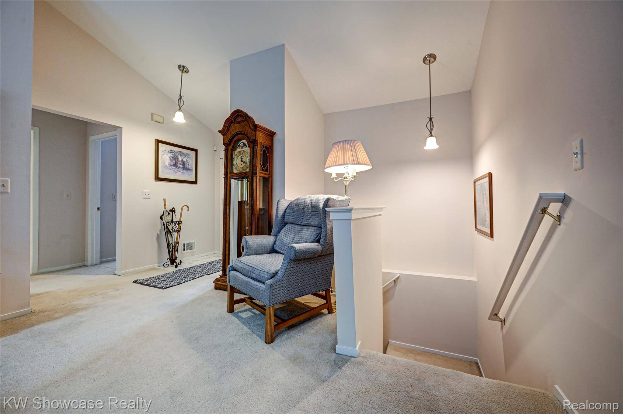 Commerce Twp, MI 48390,458 N Oak DR